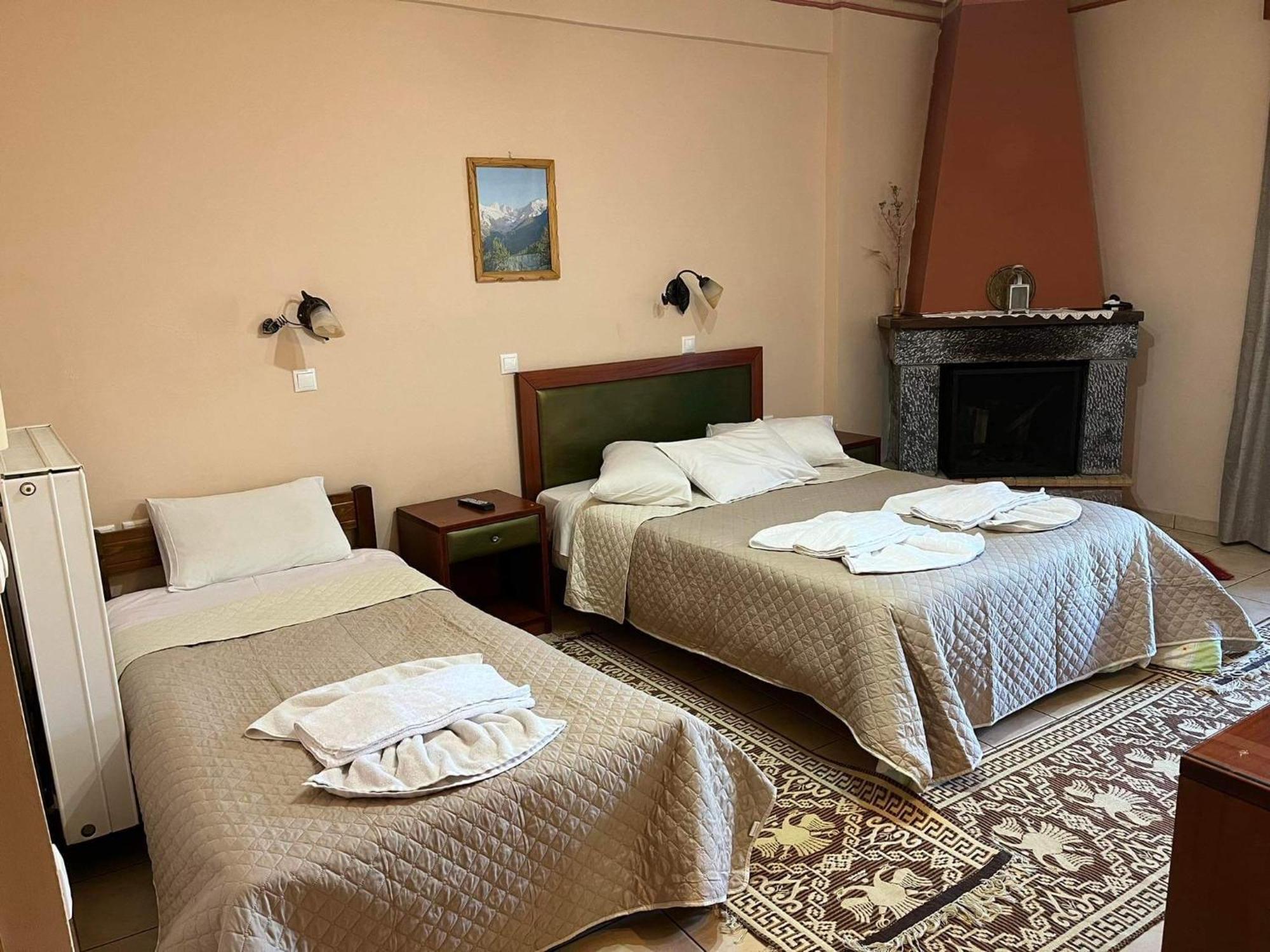 To Spiti Tis Irinis Hotell Vytína Eksteriør bilde
